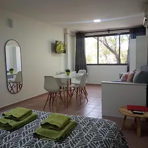 https://las-moras-mendoza.hotelsmendoza.com